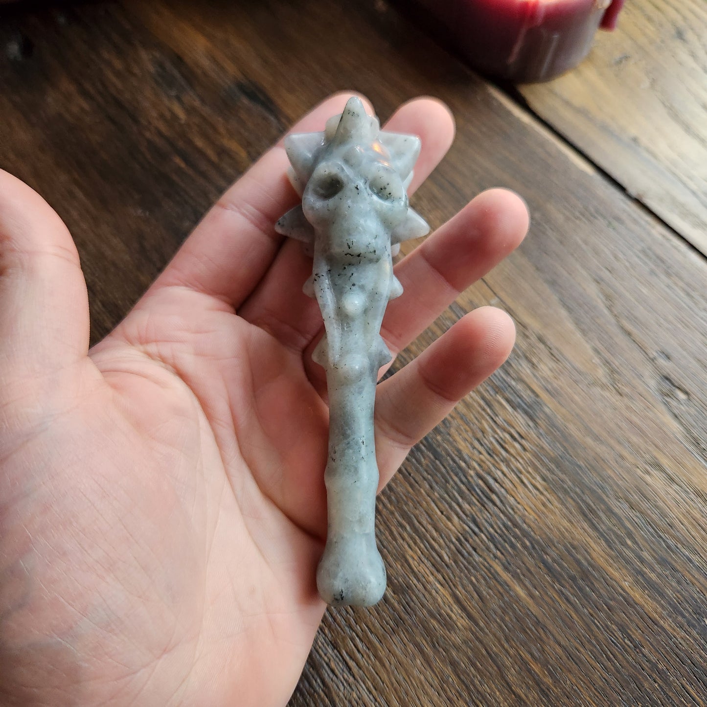 Baguette de tête de mort en Labradorite