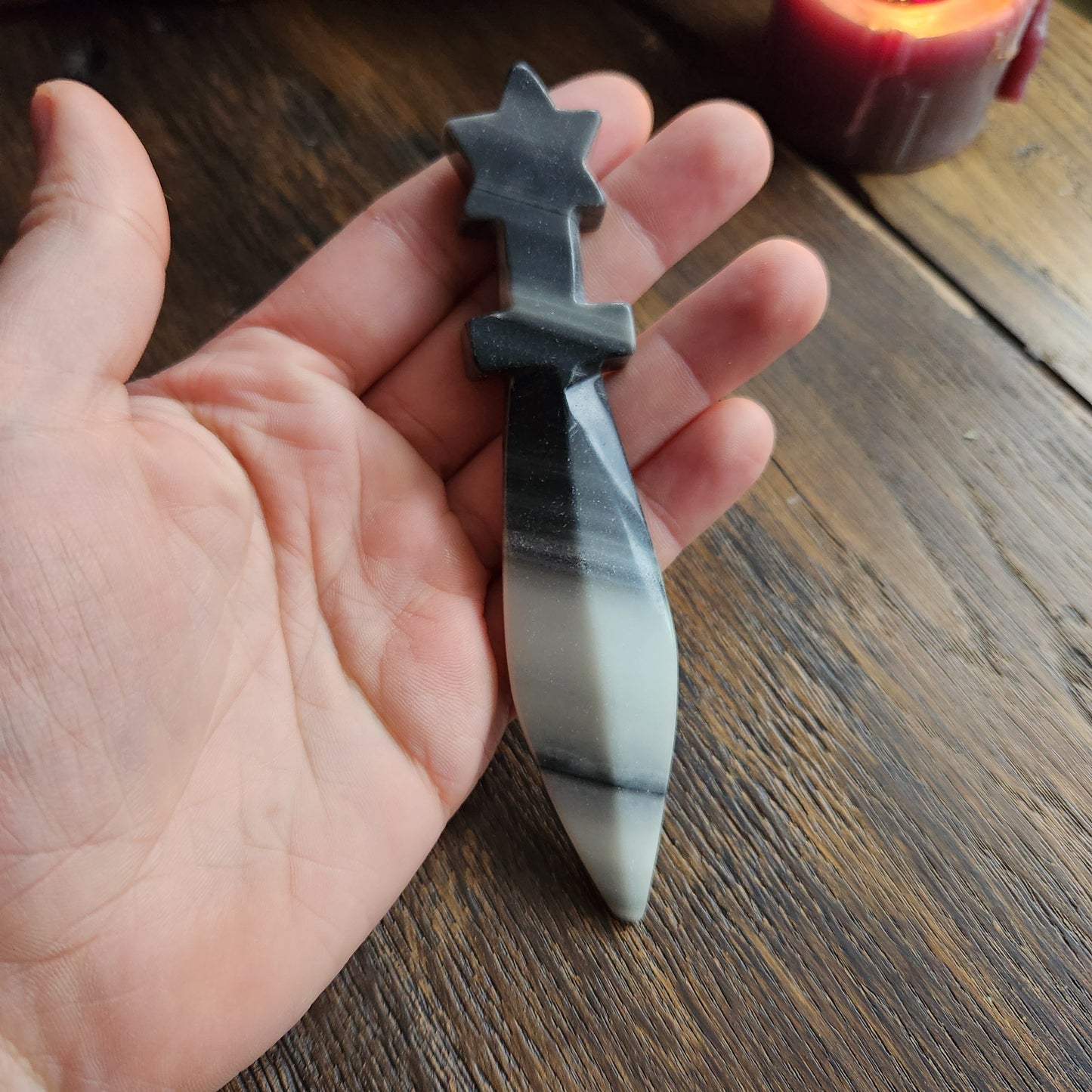 Couteau en Jaspe Zèbre