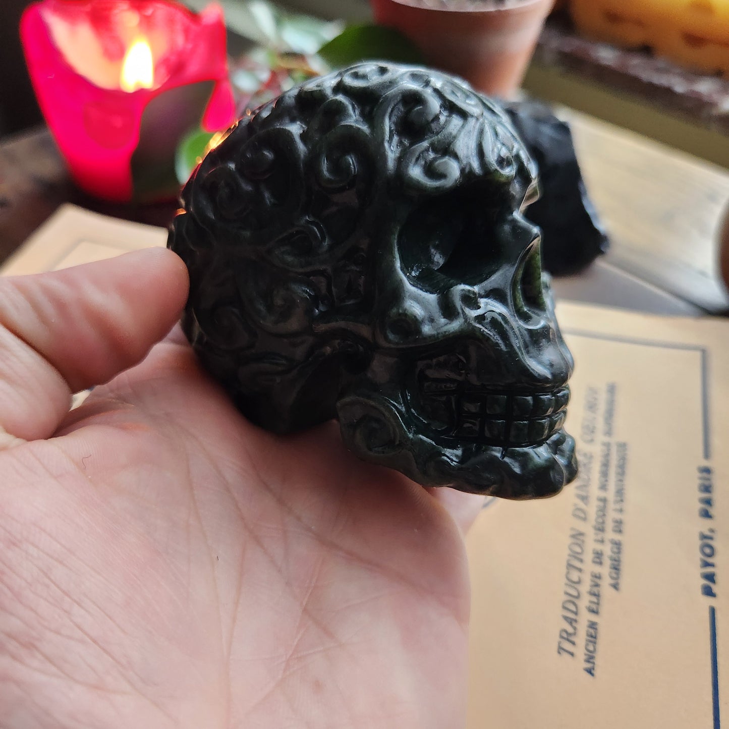 Crâne gravé en Jade n°2