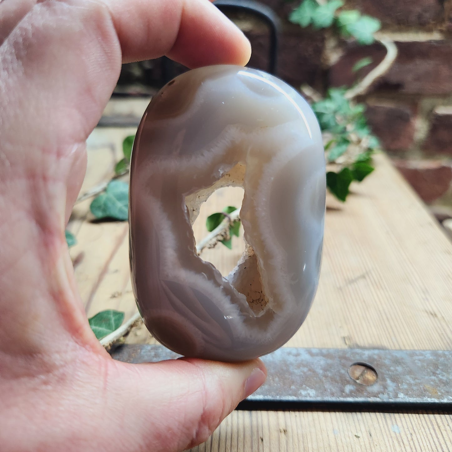 Galet géode en Agate - n°1