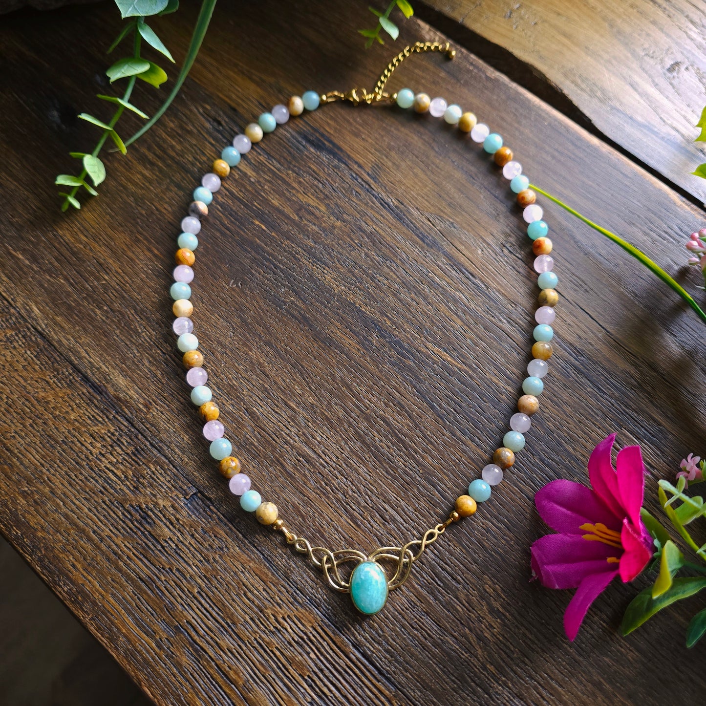 Collier "Valkyria" en Amazonite, Quartz rose et Agate crazy lace