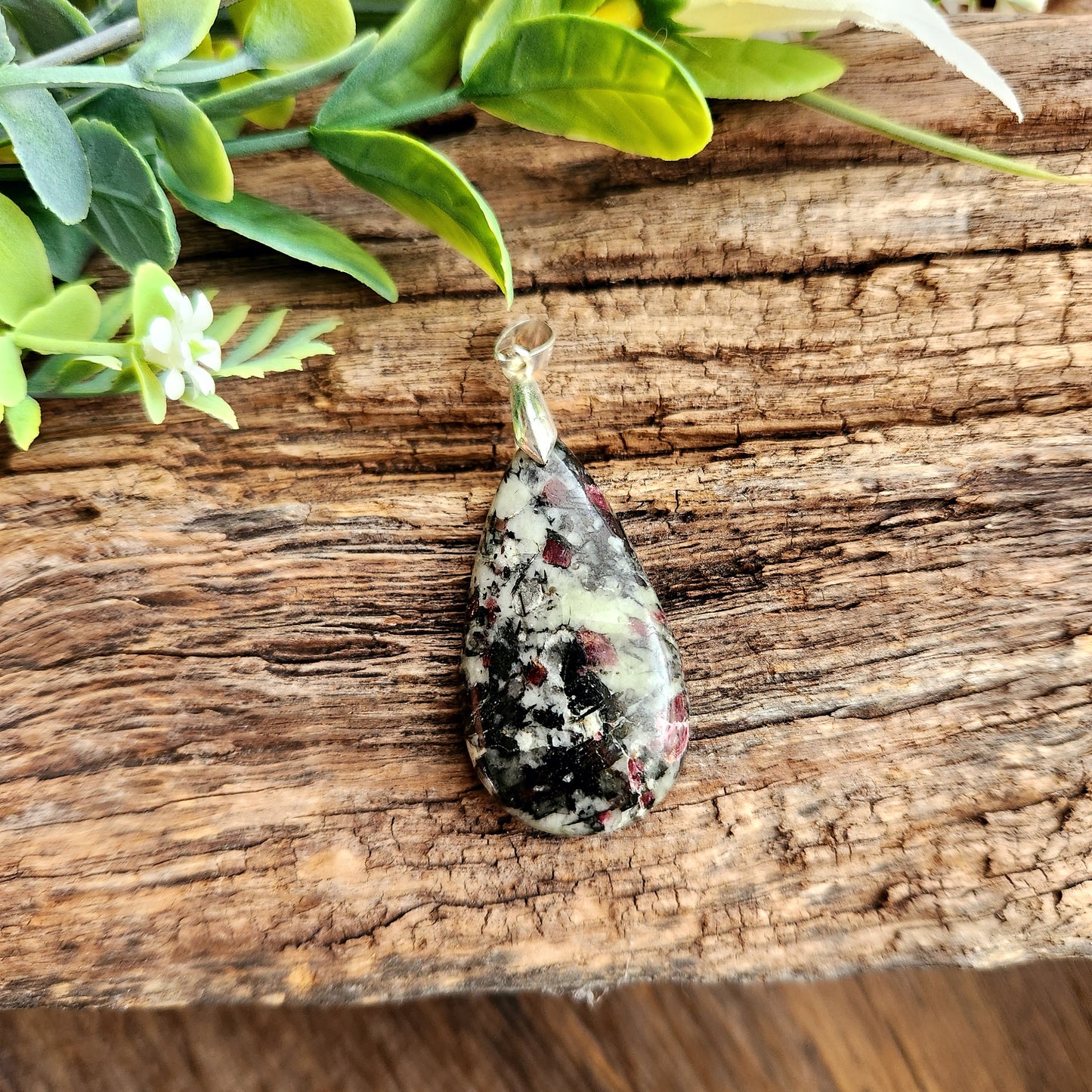 Pendentif en Eudyalite - n°3