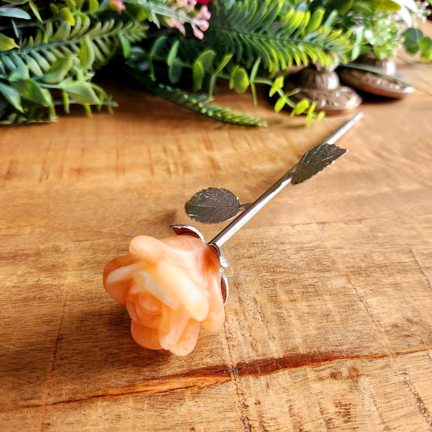 Rose en Calcite orange n°2 - tige argentée