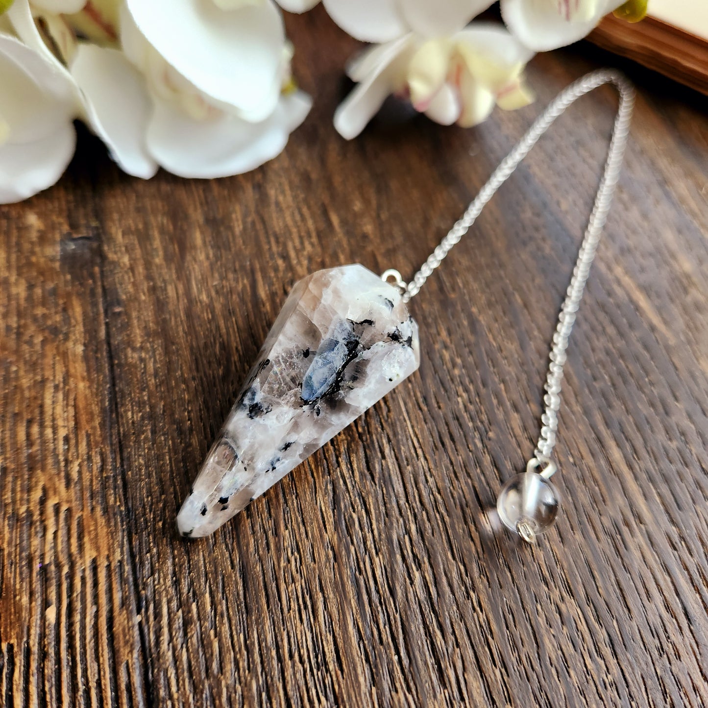 Pendule en Pierre de Lune