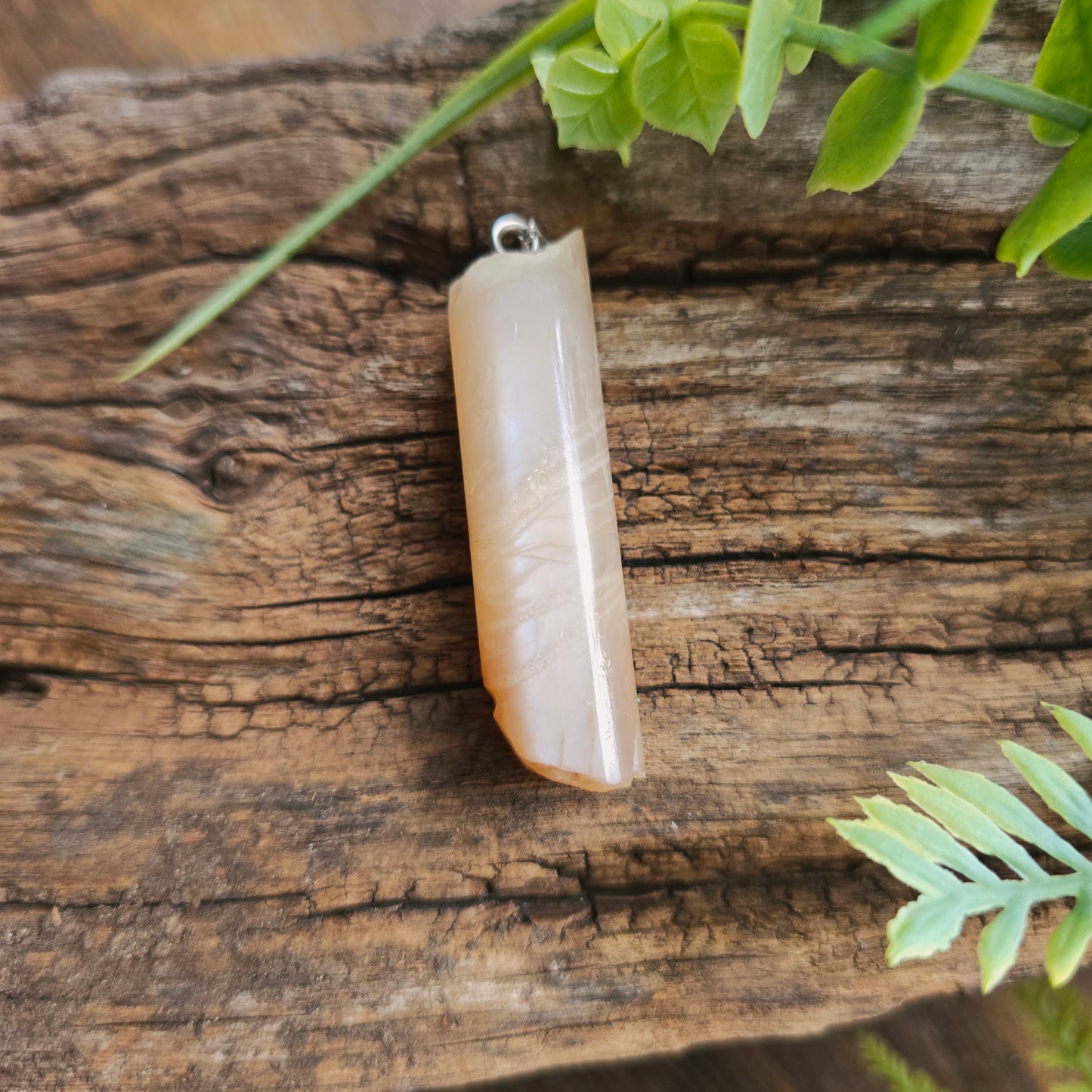 Pendentif Totem en Pierre de lune - n°3