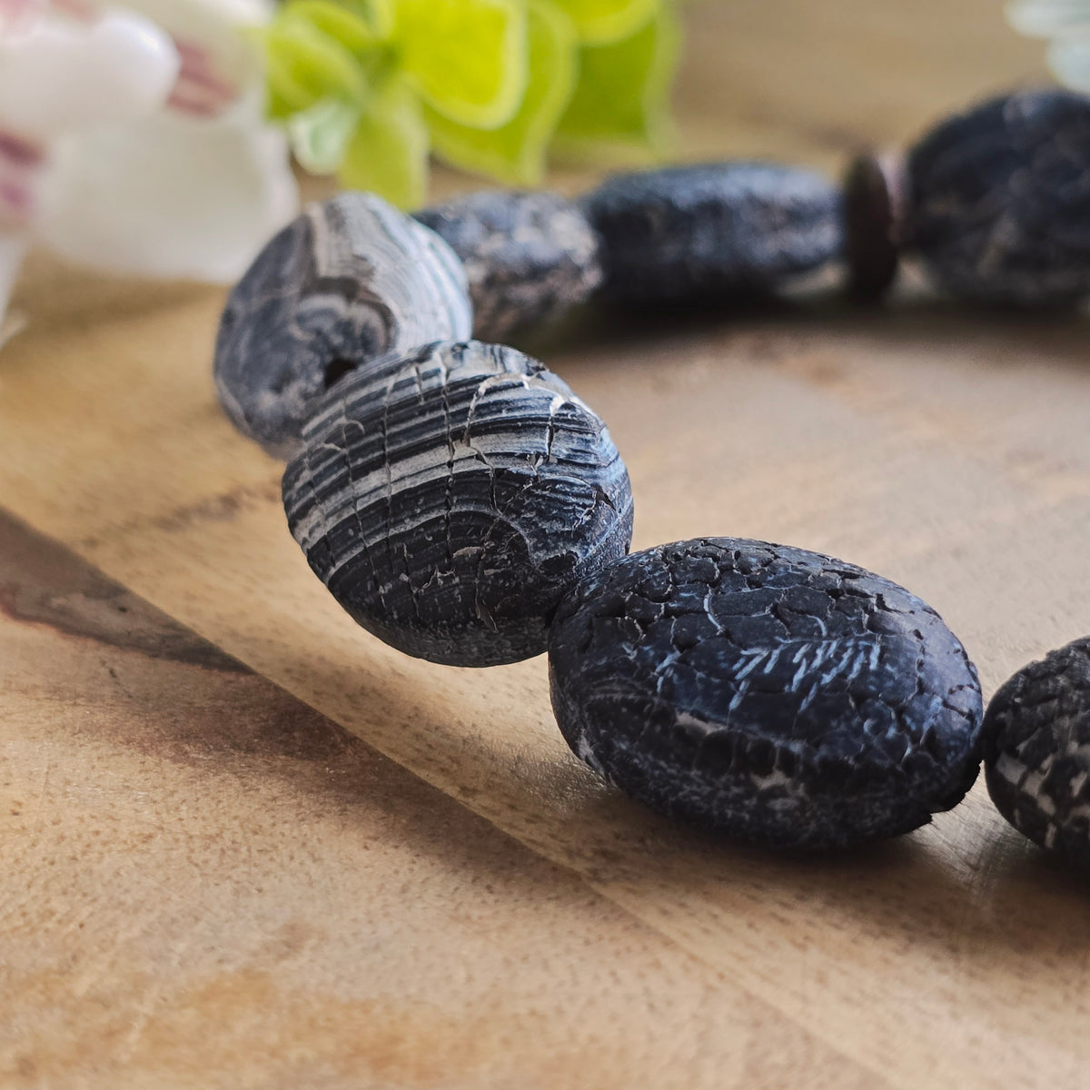 Bracelet en Agate de feu noire craquelée - ovale