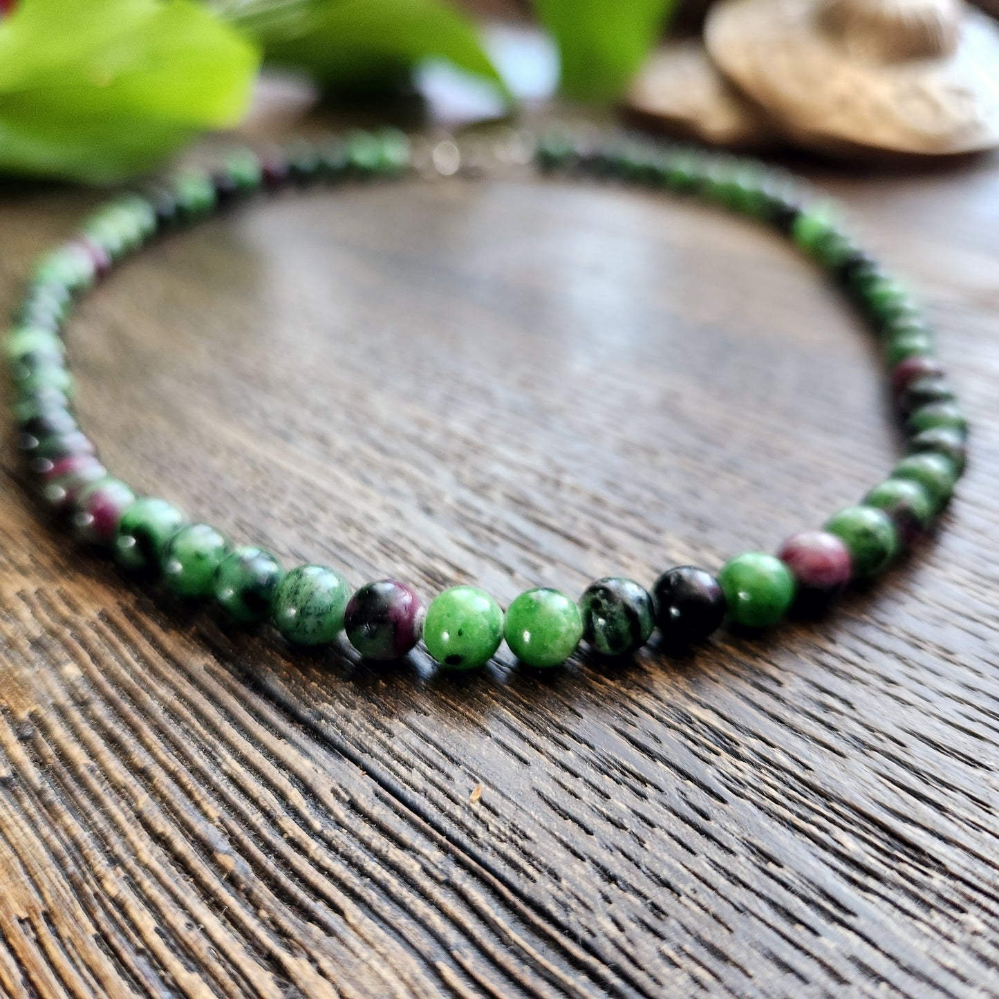 Collier en Rubis Zoïsite