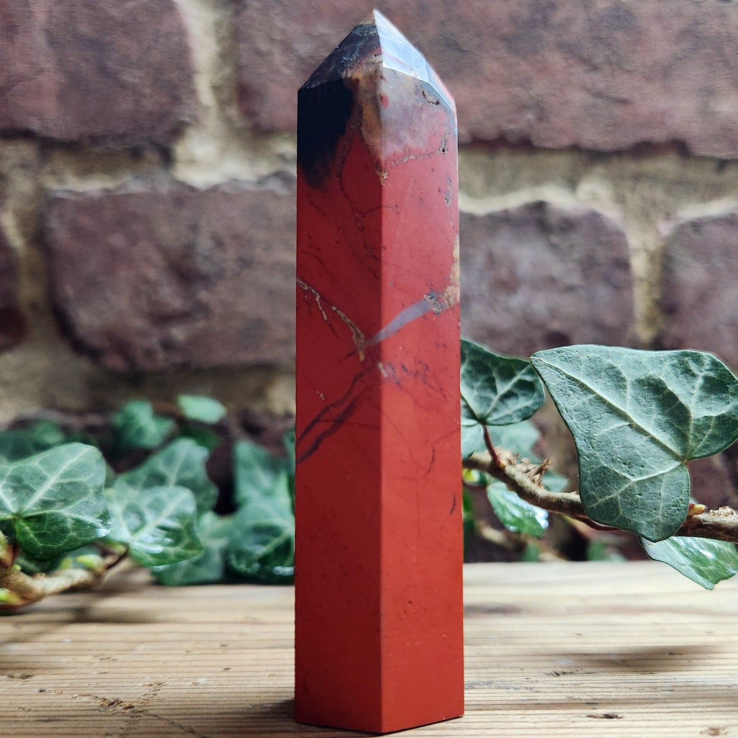 Tour en Jaspe rouge - n°1