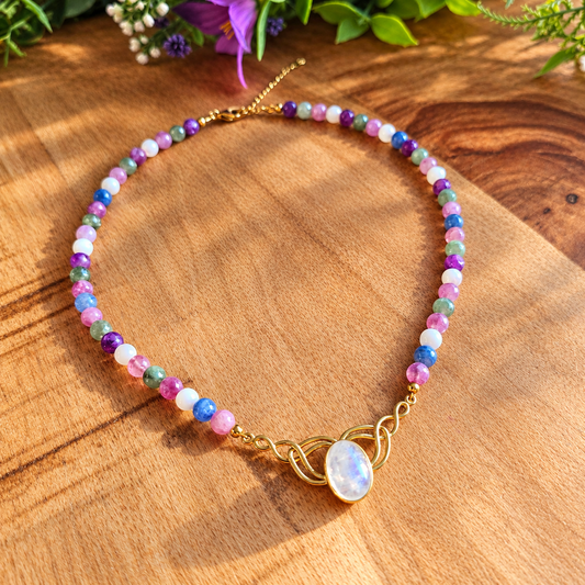 Collier "Valkyria" en Pierre de lune, Mica rainbow & Nacre