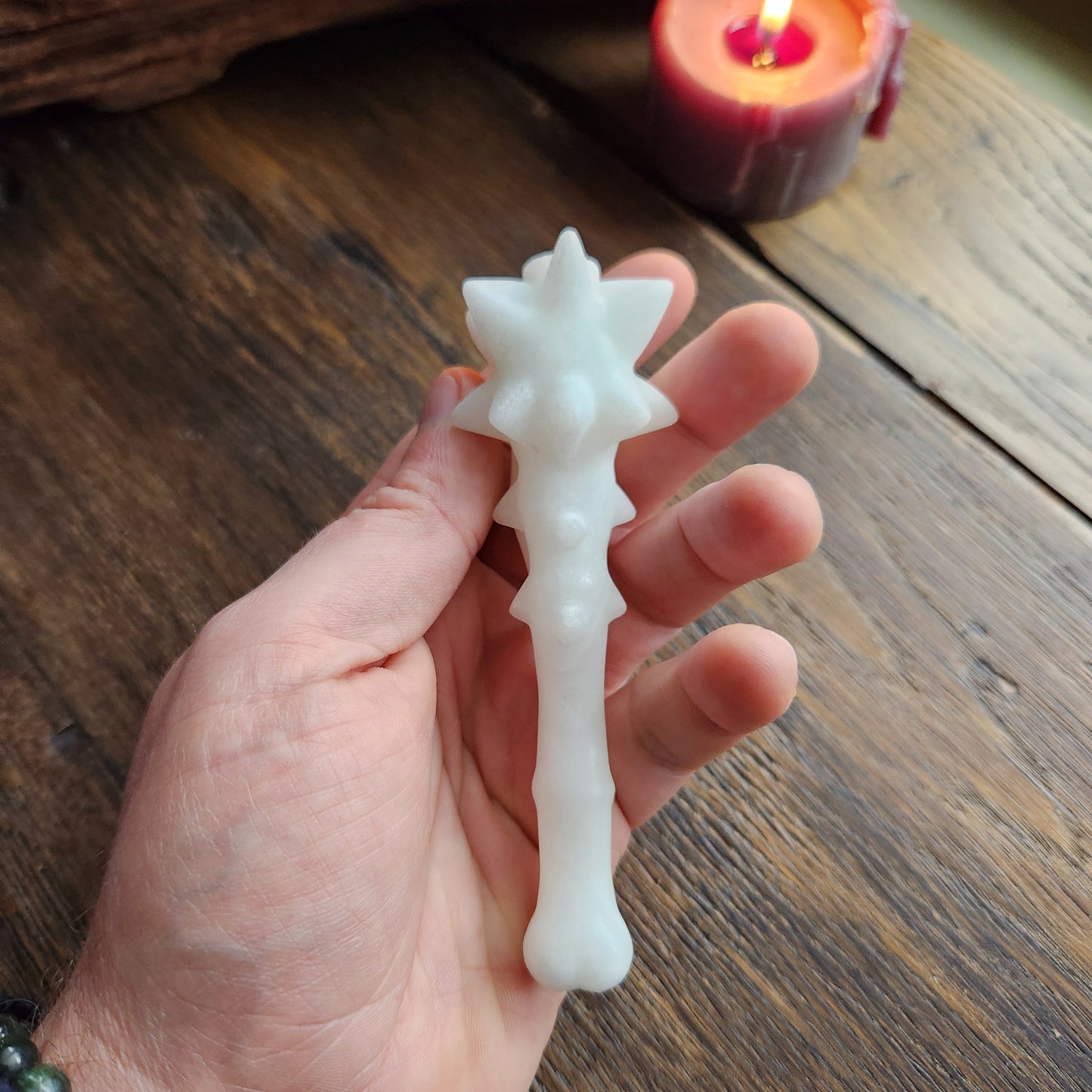 Baguette de tête de mort en Jade blanc