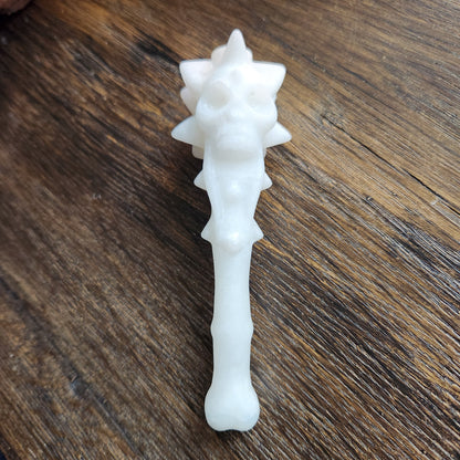 Baguette de tête de mort en Jade blanc