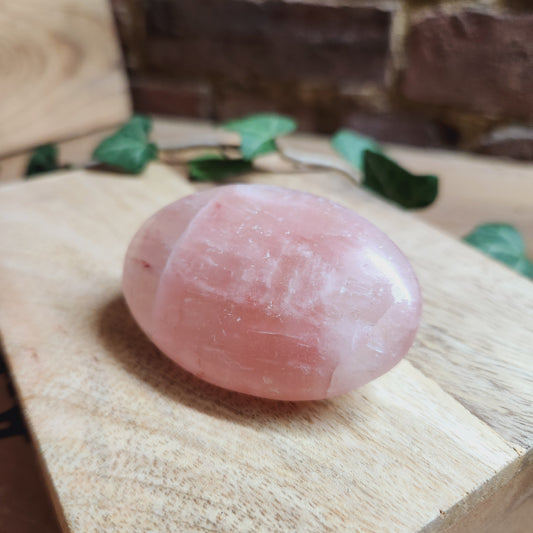 Galet en Calcite Rose - n°1