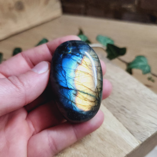 Galet en Labradorite - n°3