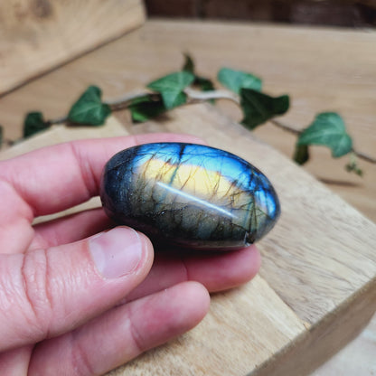 Galet en Labradorite - n°3