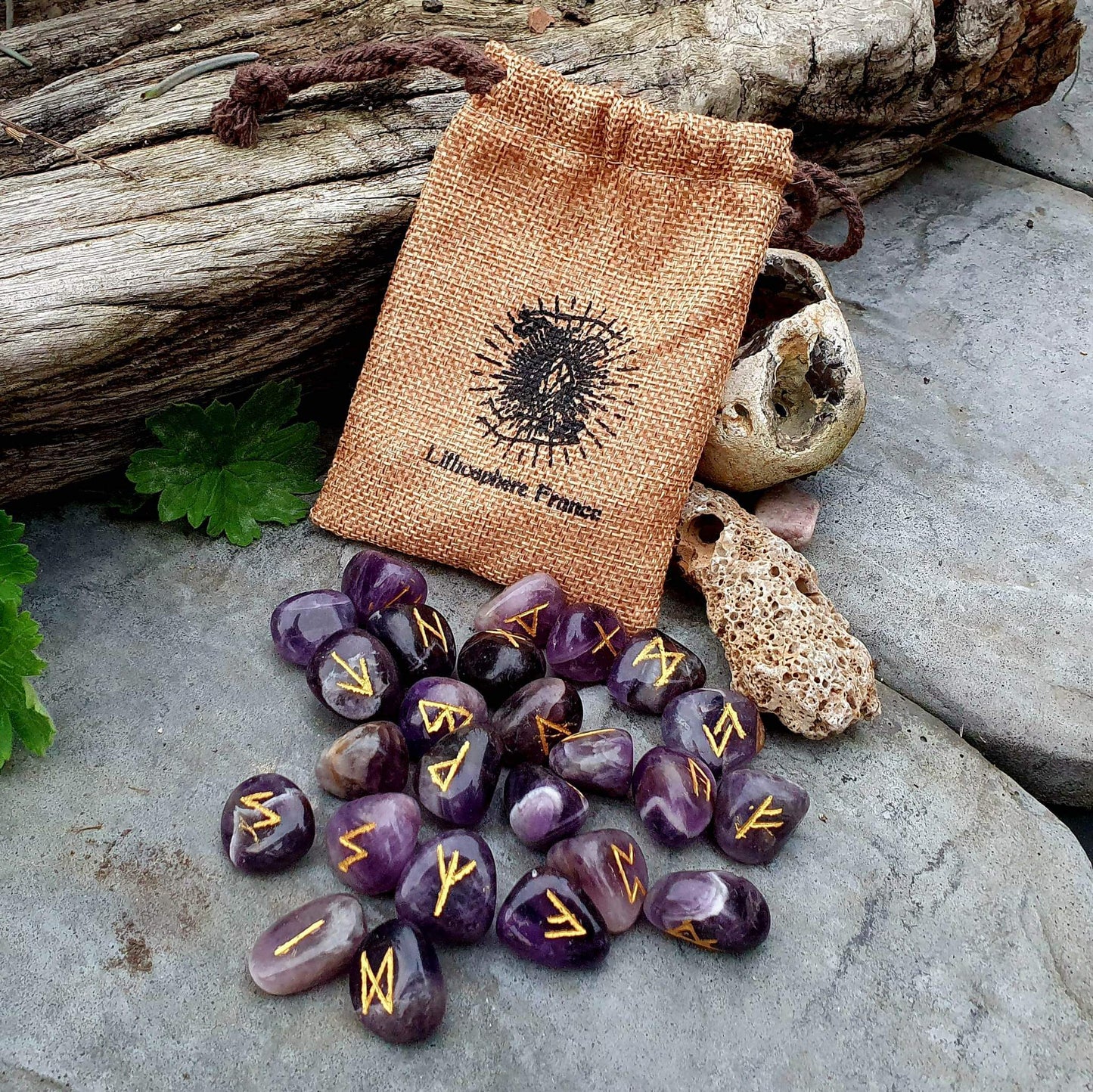 Runes en Améthyste