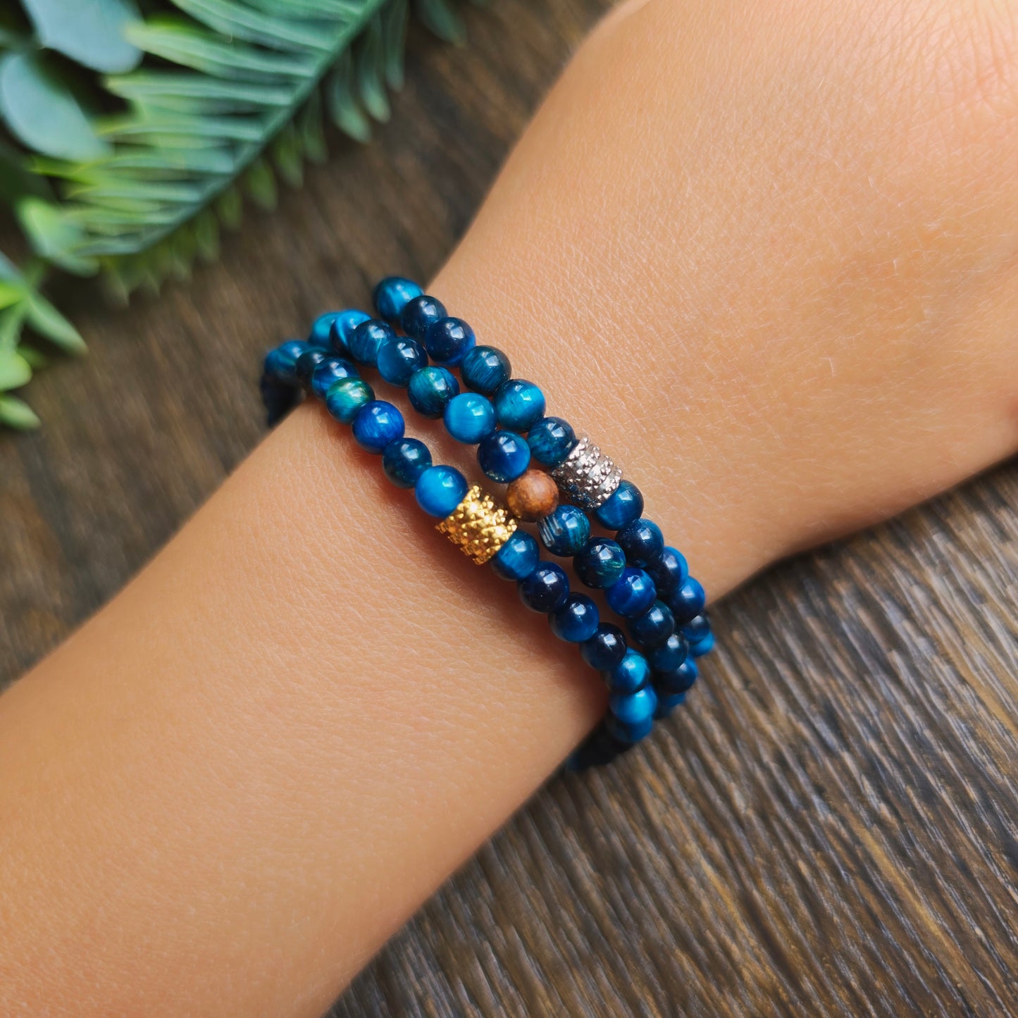 Bracelet en Œil de tigre bleu - 4mm