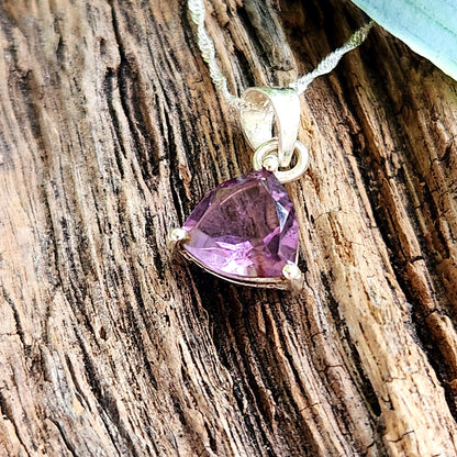 Pendentif en Améthyste facettée + chaîne Argent