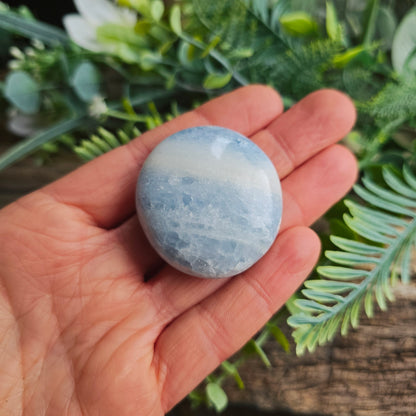 Galet en Calcite Bleue - n°3