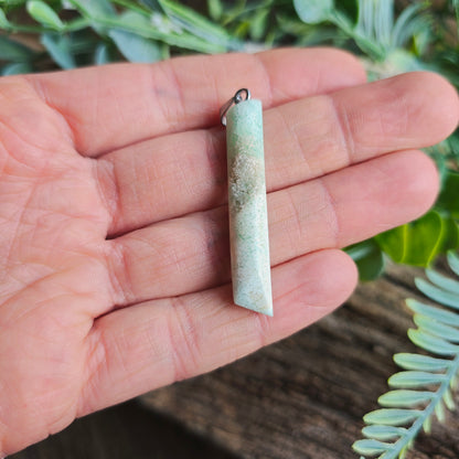 Pendentif Totem en Aragonite bleue - n°4