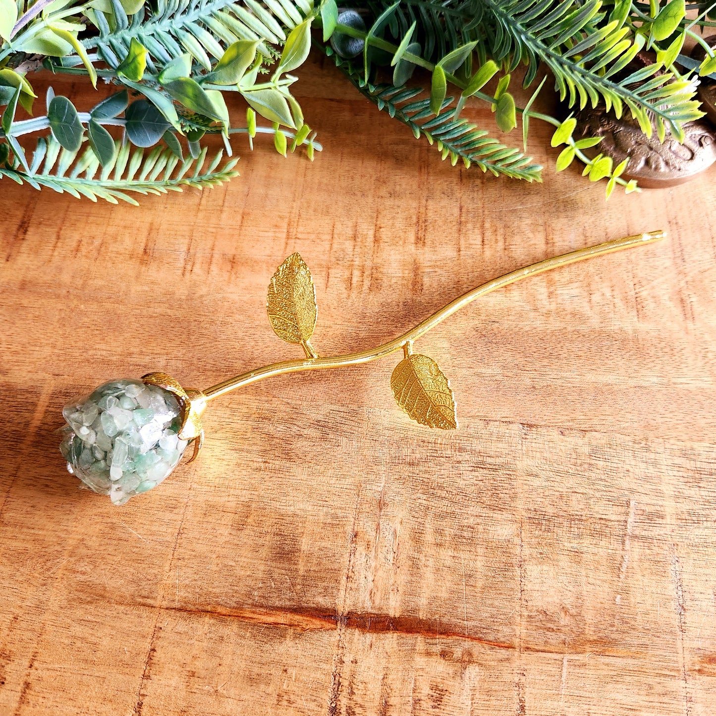 Rose en Aventurine verte - tige dorée