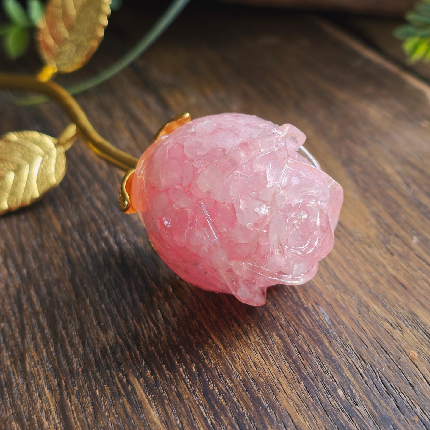 Rose en Quartz rose - tige dorée