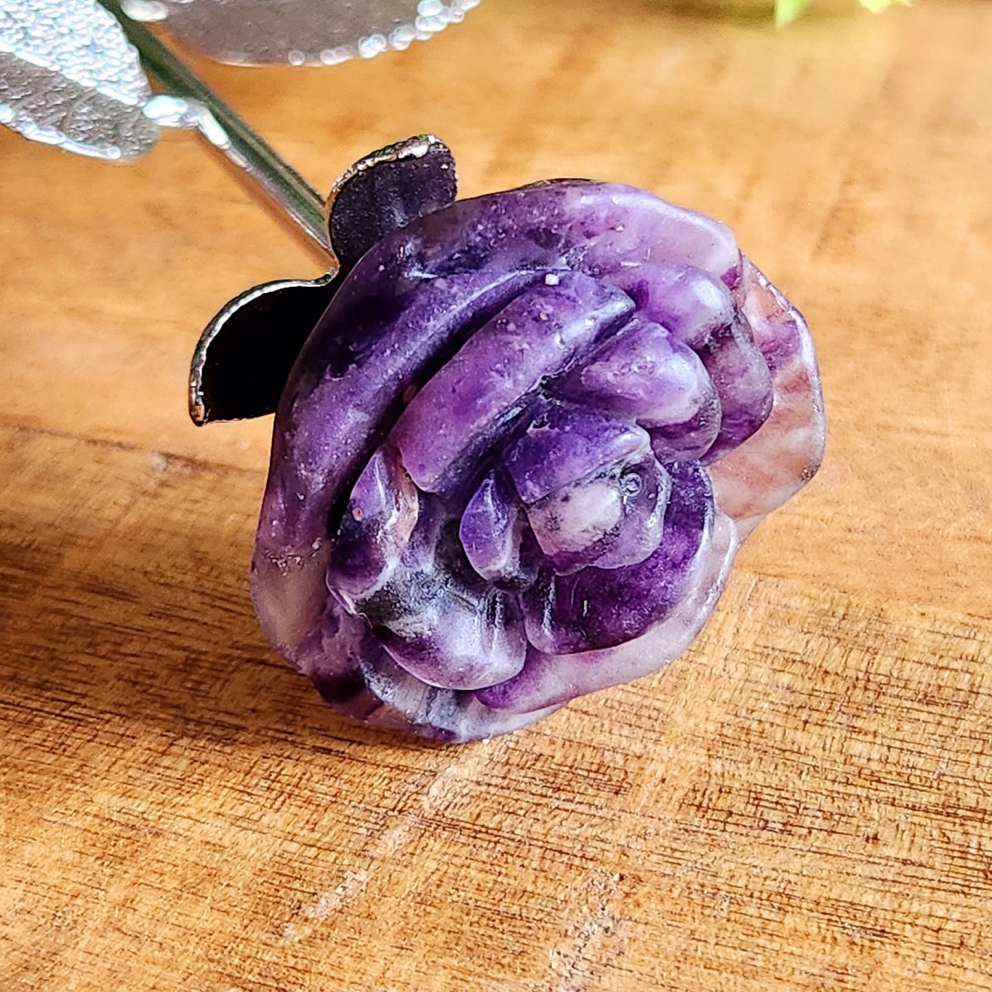 Rose en Améthyste - tige argentée