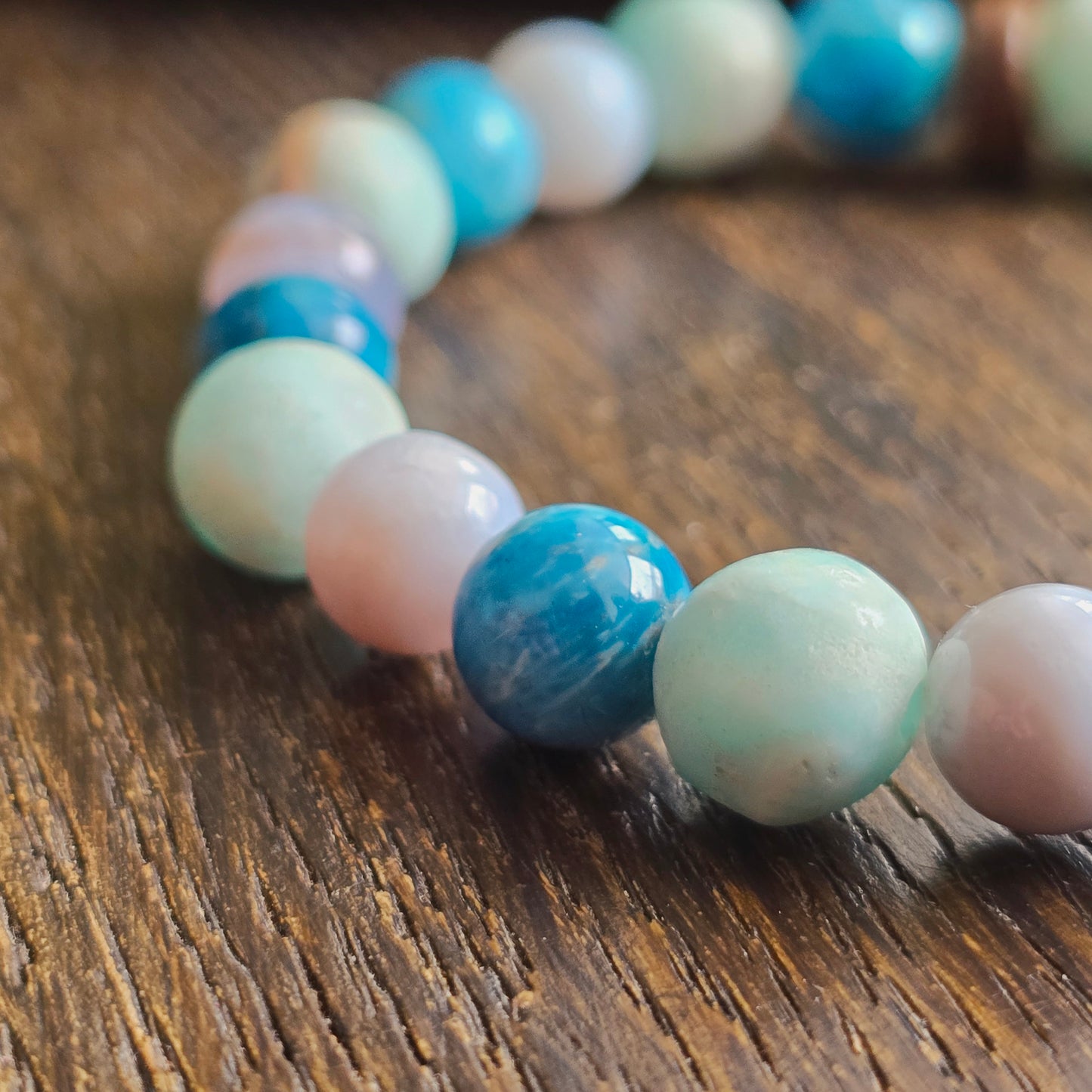 Bracelet Eau - Harmonie émotionnelle - Aragonite, Apatite bleue et Calcédoine