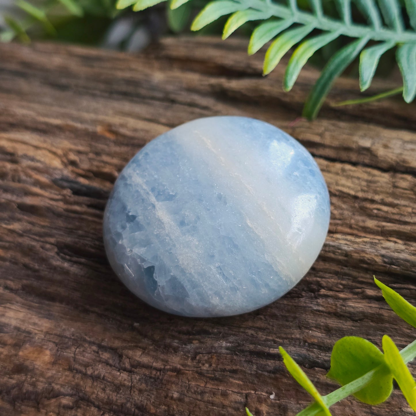 Galet en Calcite Bleue - n°3