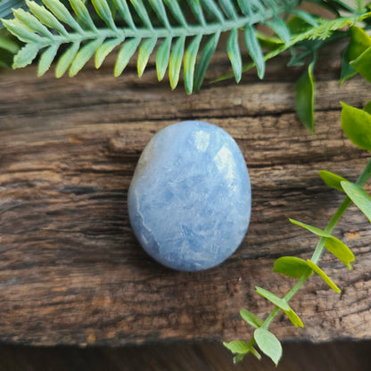 Galet en Calcite Bleue - n°2