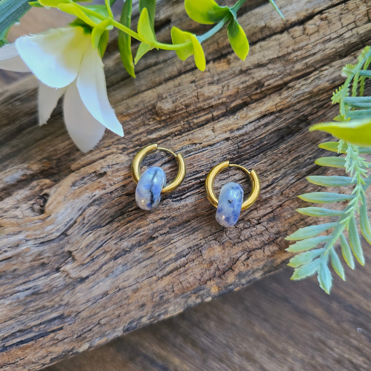 Boucles d'oreilles dorées en Sodalite - Donuts