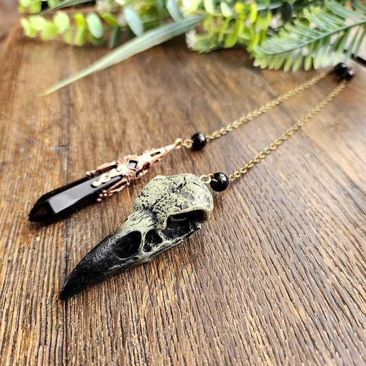 Pendule Crâne de corbeau en Obsidienne noire
