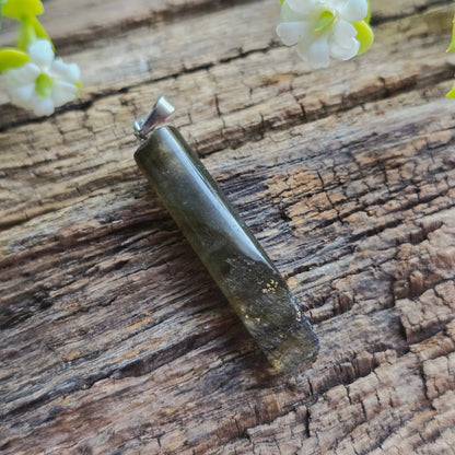 Pendentif Totem en Labradorite - n°3