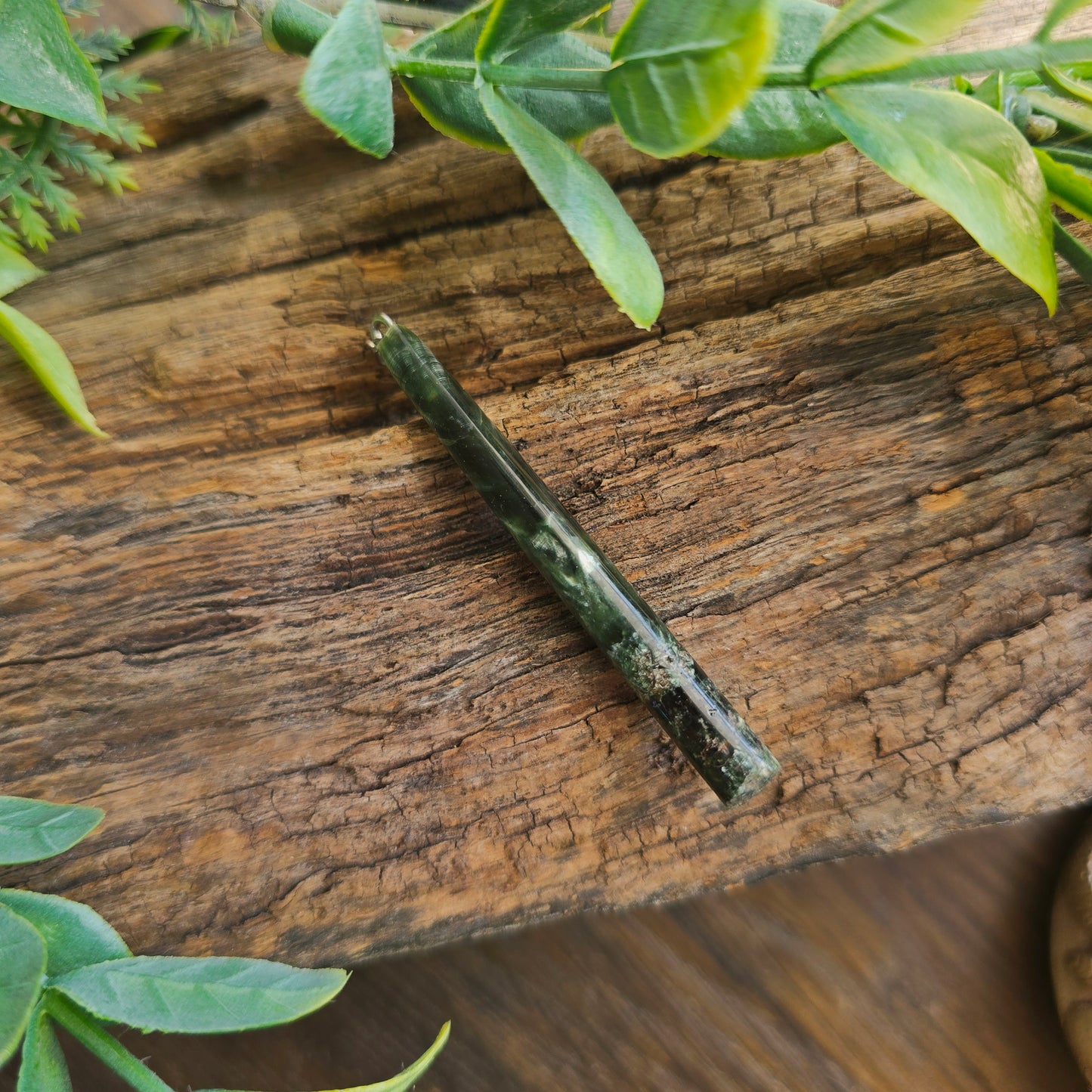 Pendentif Totem en Séraphinite - n°1