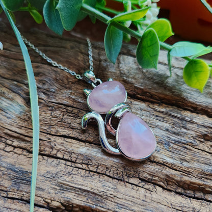 Pendentif chat en Quartz rose