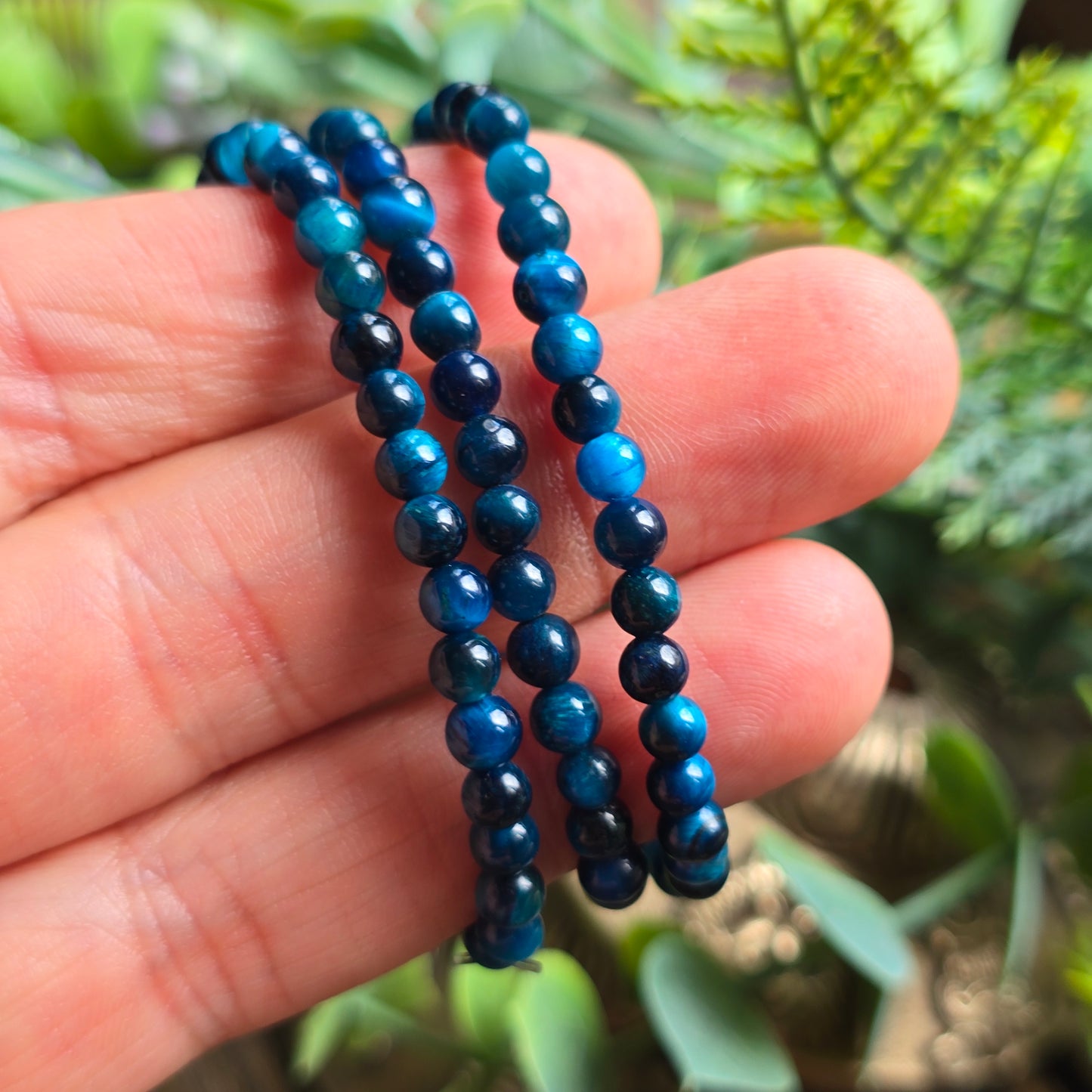 Bracelet en Œil de tigre bleu - 4mm