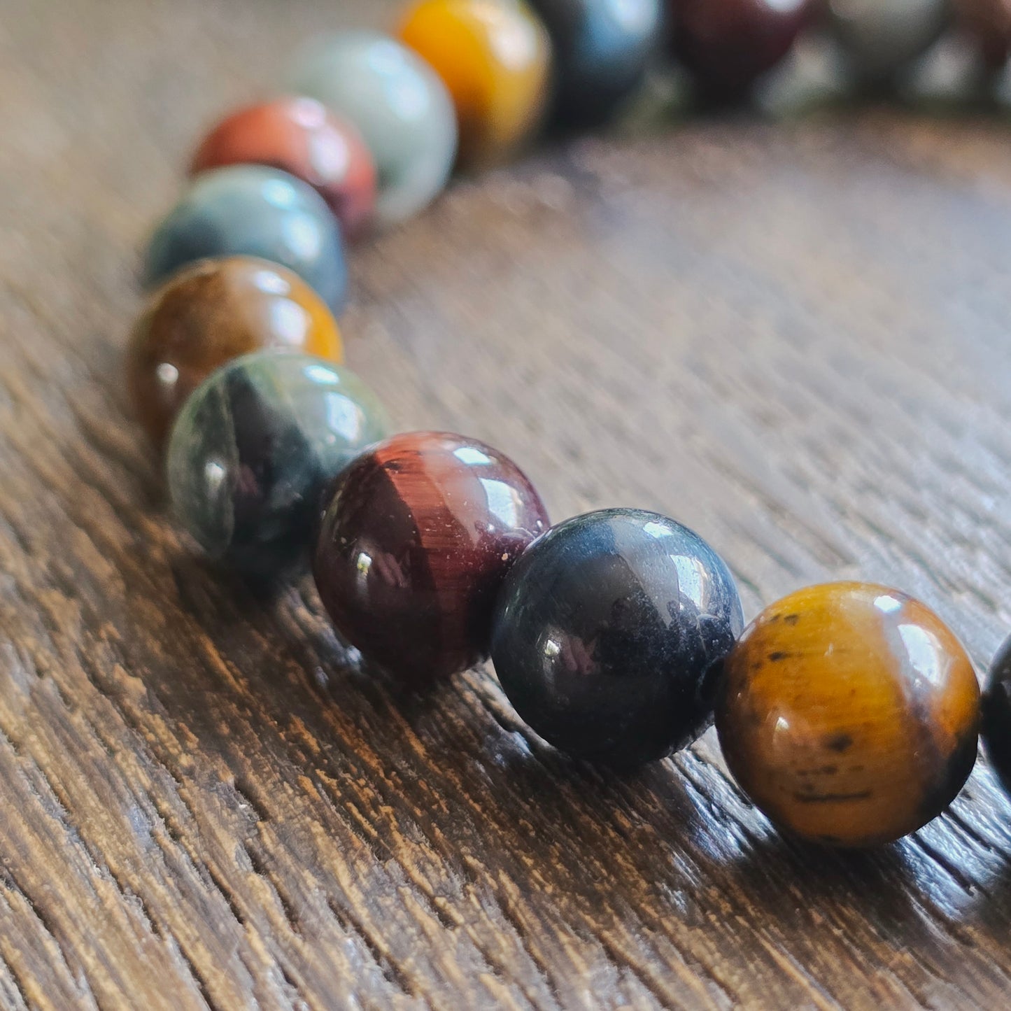 Bracelet 4 Yeux- Œil de tigre, taureau, faucon et aigle - 8mm