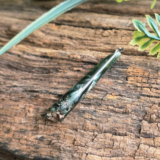 Pendentif Totem en Séraphinite - n°5