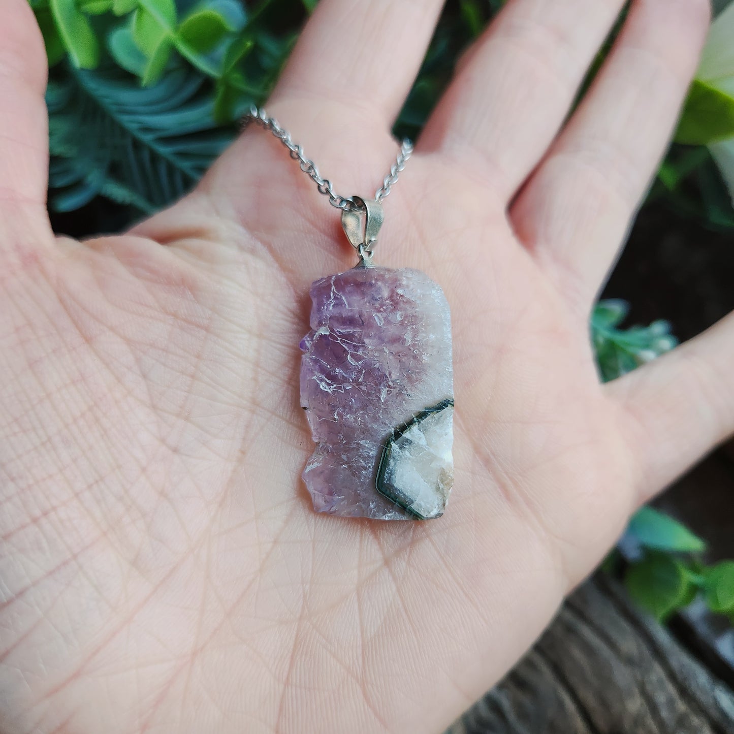 Pendentif en Améthyste brute n°3