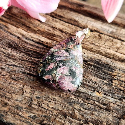 Pendentif en Eudyalite - n°2