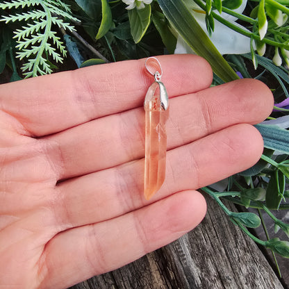 Pendentif en Cristal de Quartz rose - n°1