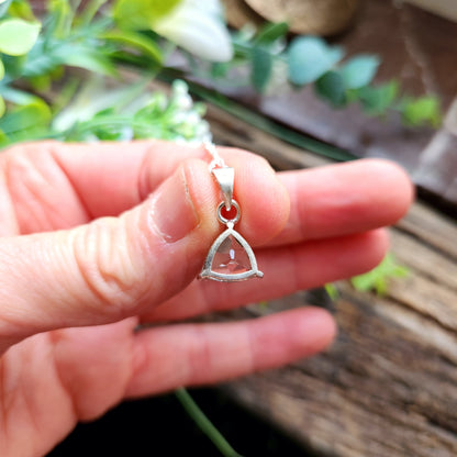 Pendentif en Prasiolite facettée n°2 + chaîne Argent