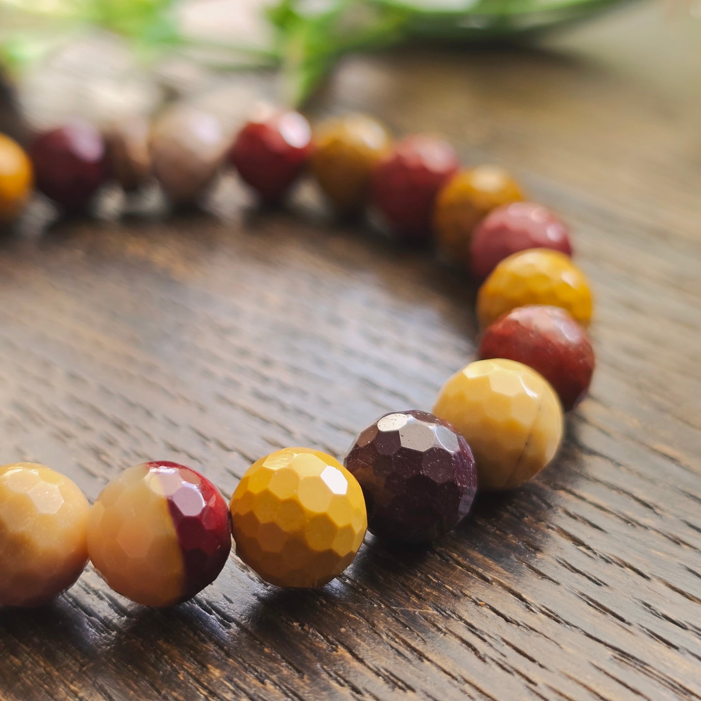 Bracelet en Jaspe mokaïte - perles facettées - 8mm