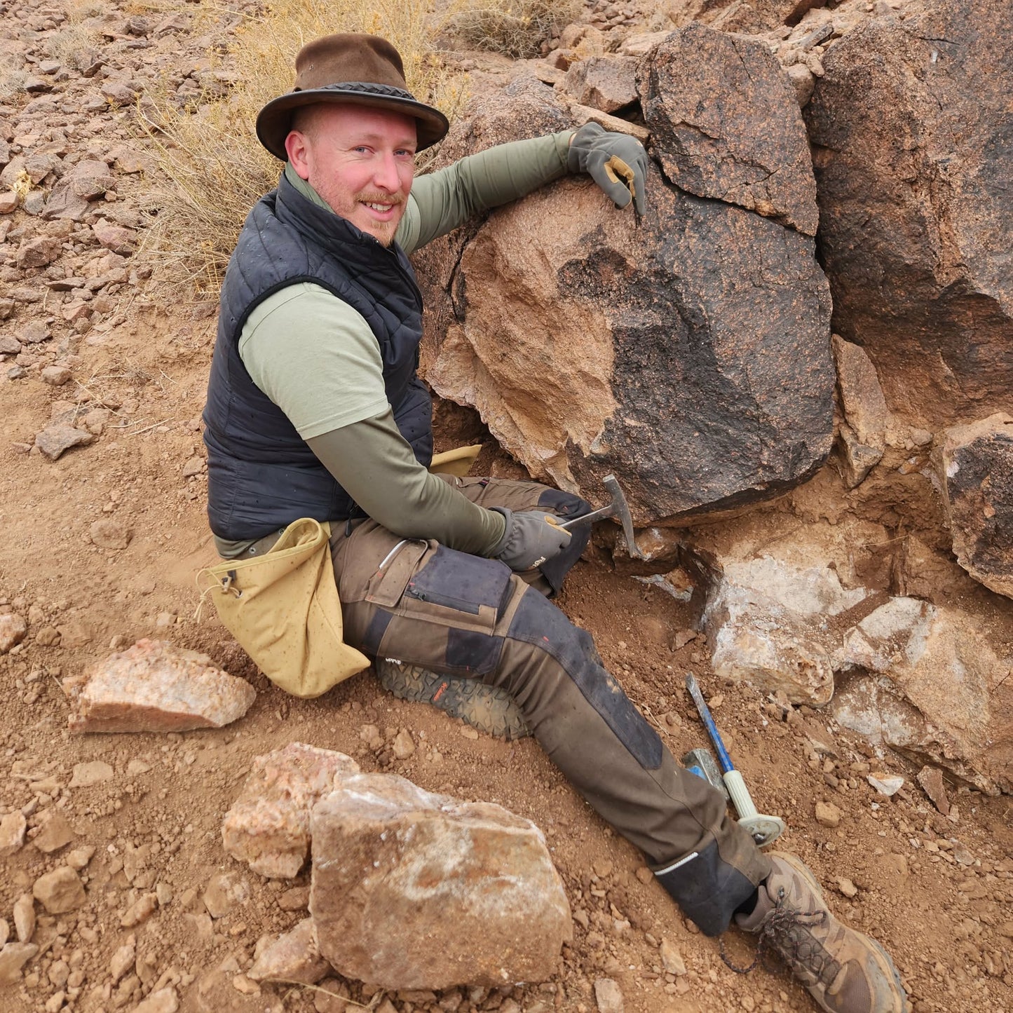 Quartz hématoïde sur quartz biterminé - n°2