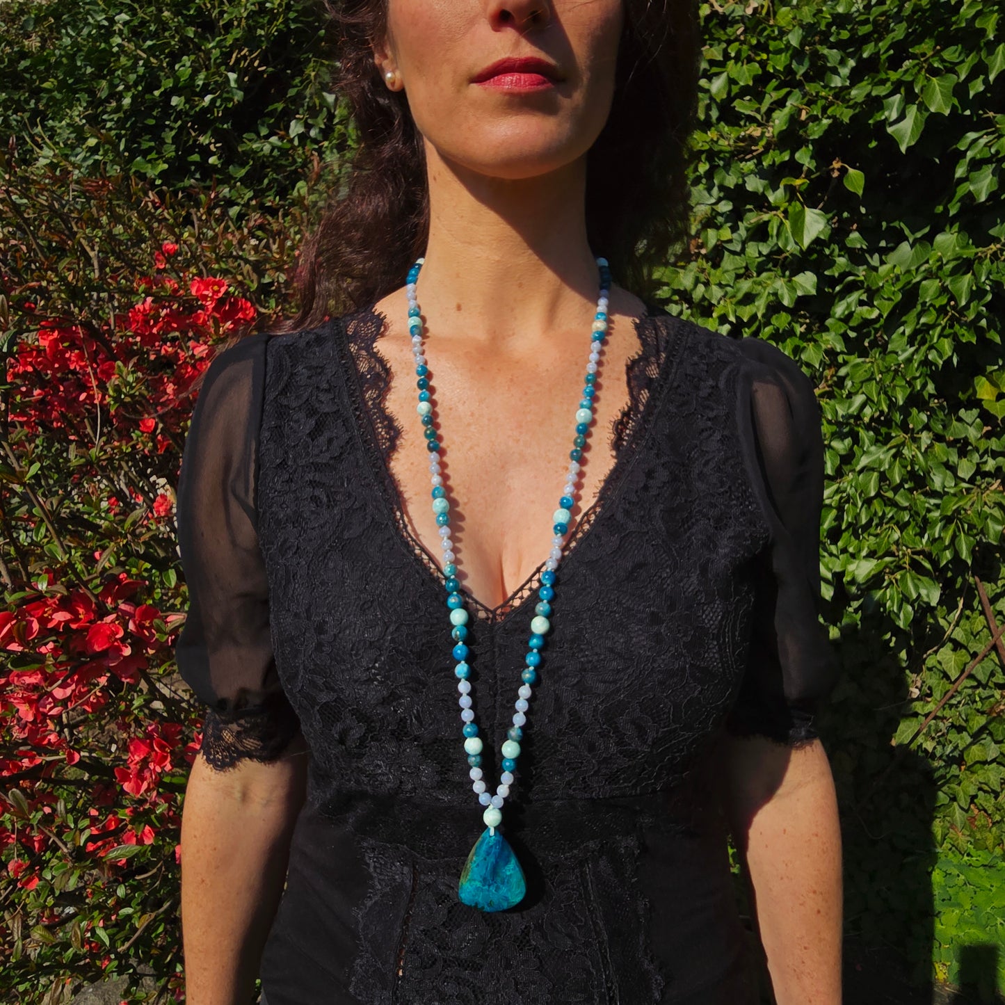 Mala Eau - Harmonie émotionnelle - Cacédoine, Apatite bleue et Aragonite bleue - Shattuckite n°2