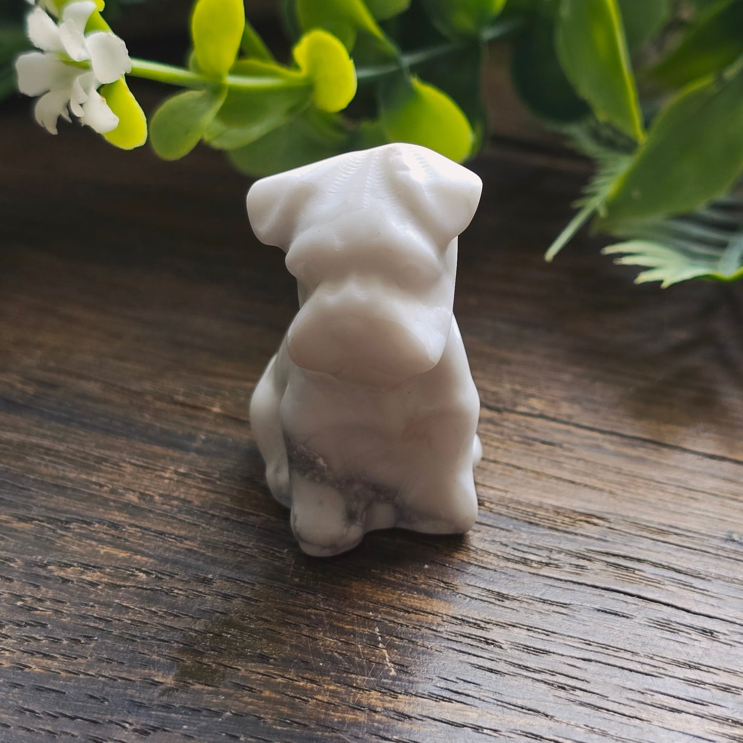 Chiens sculptés