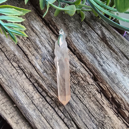 Pendentif en Cristal de Quartz rose - n°9