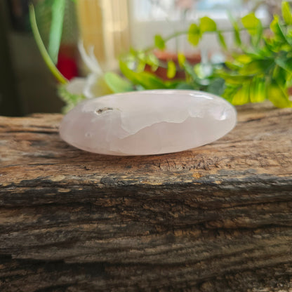 Galet en Mangano calcite - n°3
