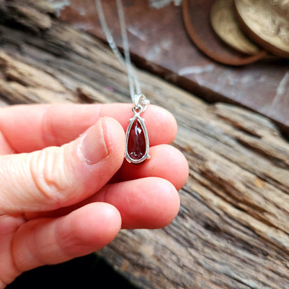 Pendentif en Quartz fumé facetté n°2 + chaîne Argent