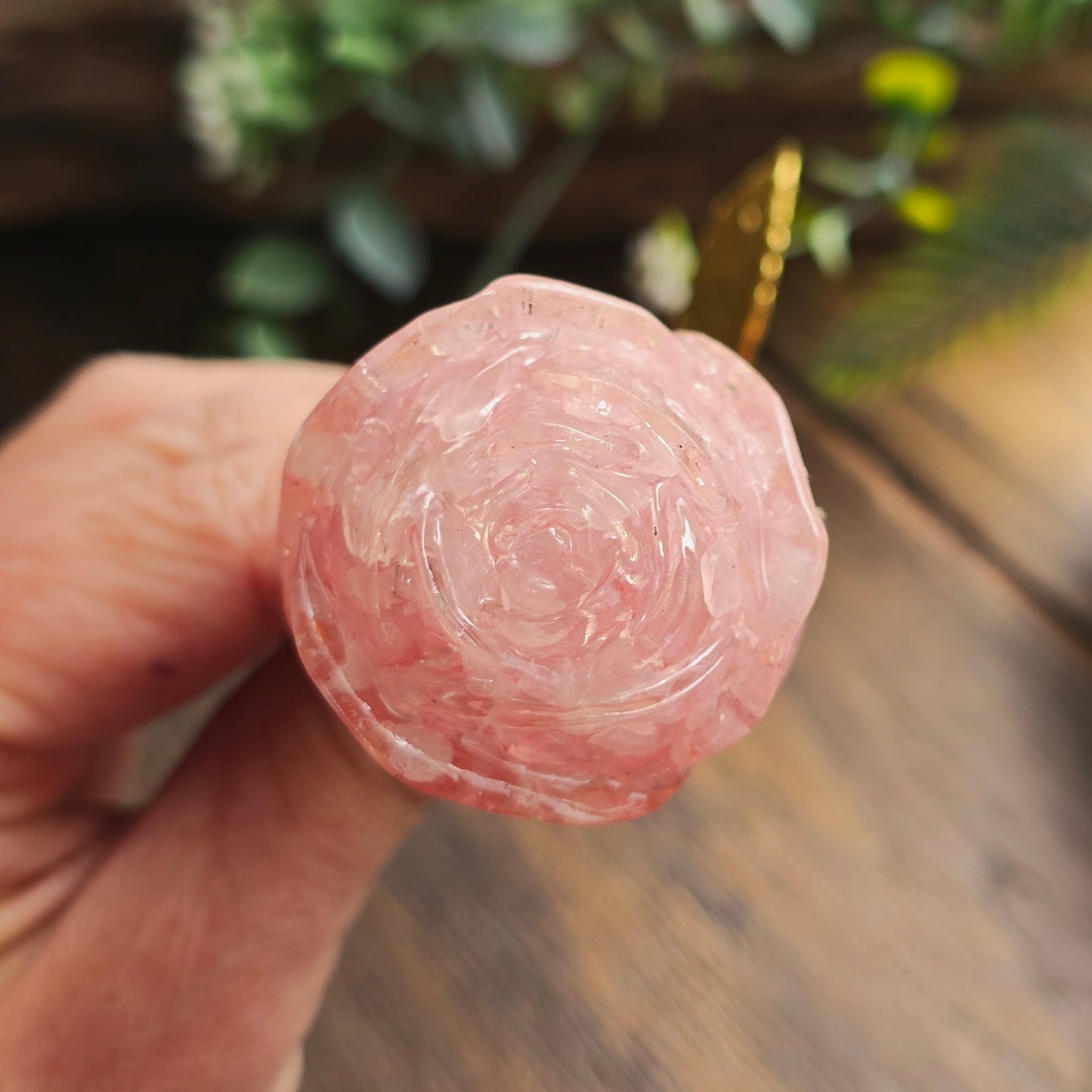 Rose en Quartz rose - tige dorée