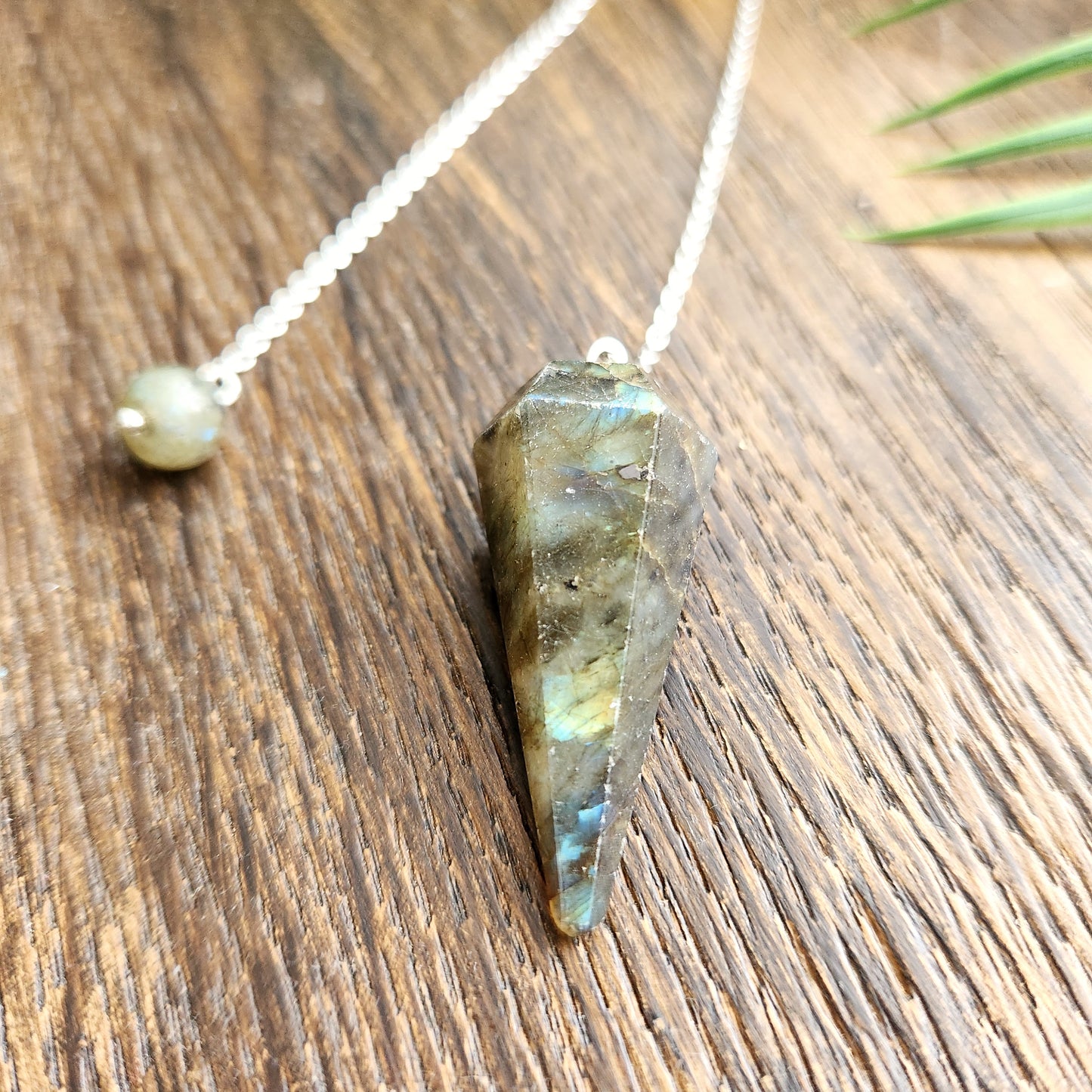Pendule en Labradorite